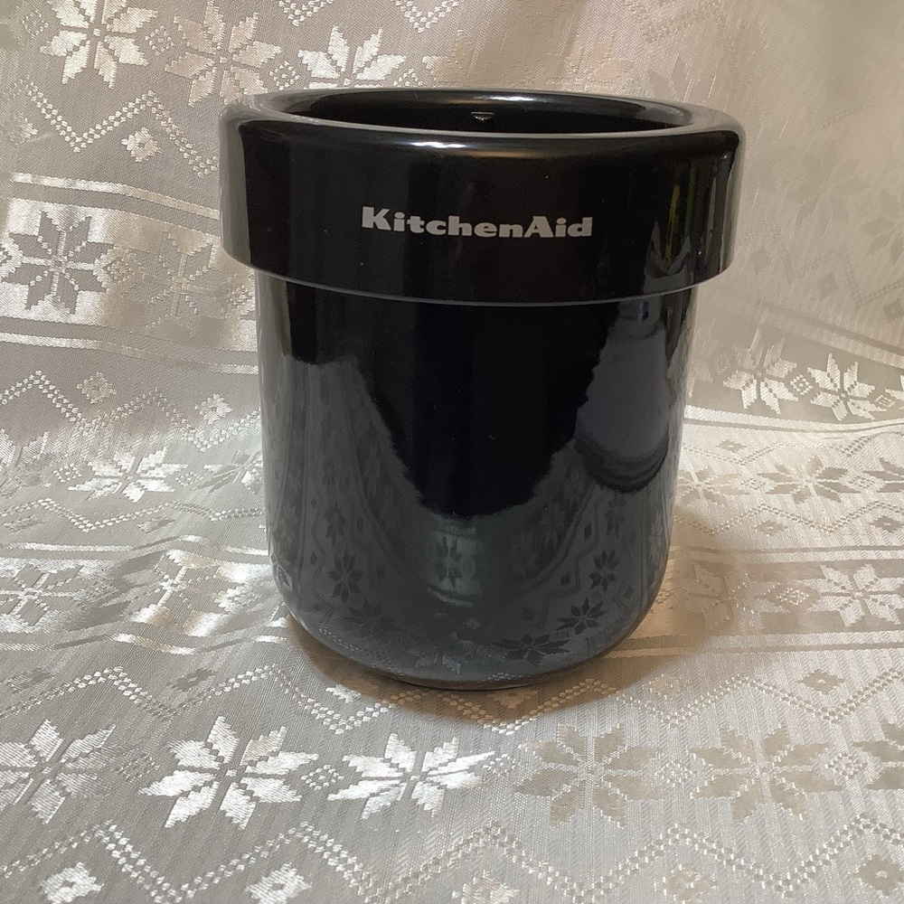 KitchenAid Ceramic Utensil Holder Crock Jar with Divider Plastic Insert Black
